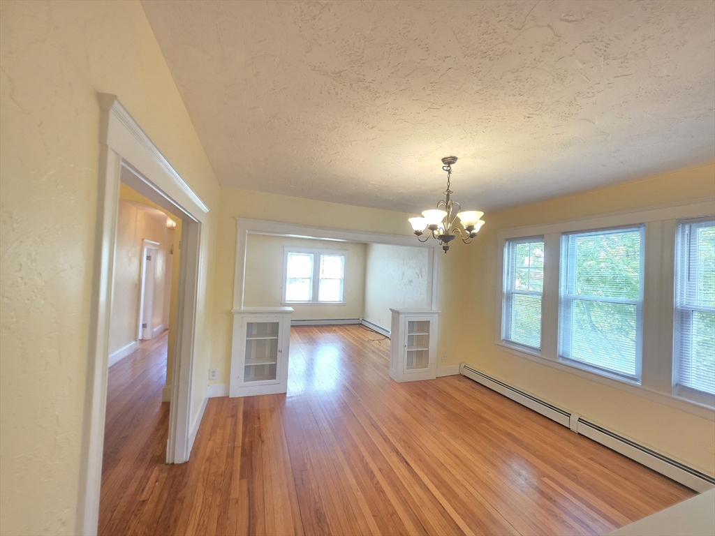 19 Fowler St, Quincy Center