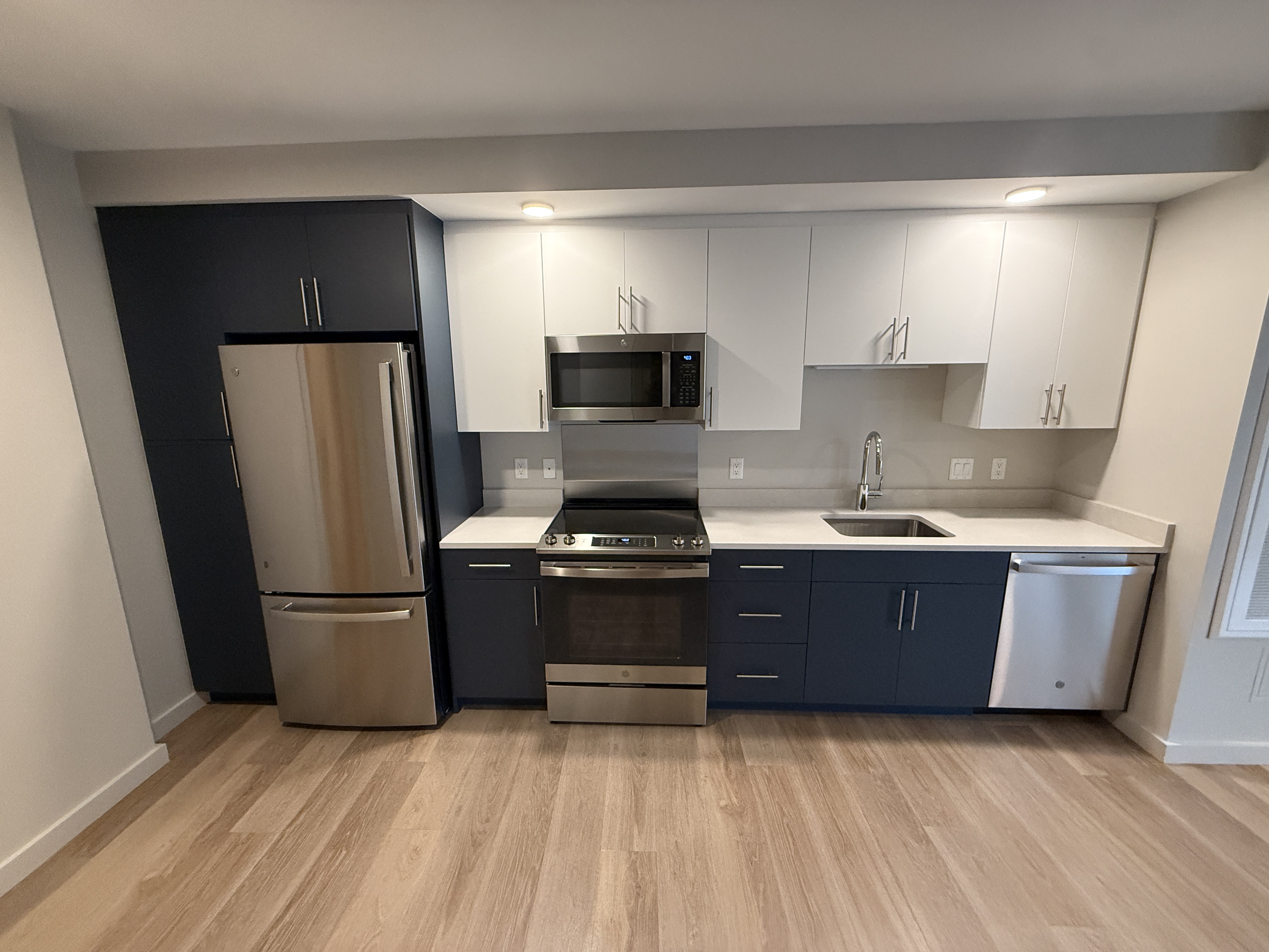 1550 Soldiers Field Rd, Brighton