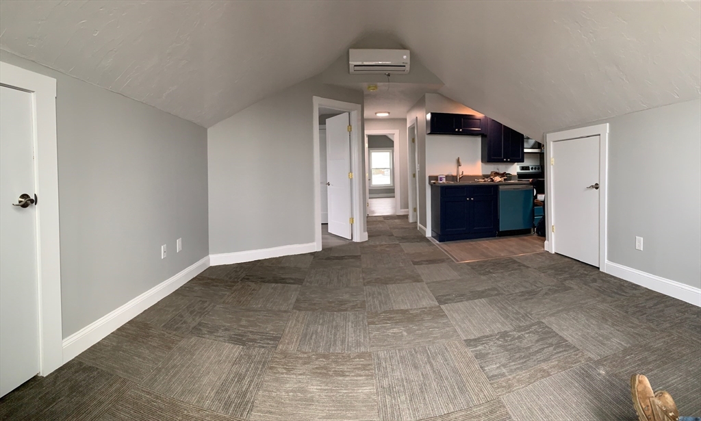 527 Nantasket Ave, Hull