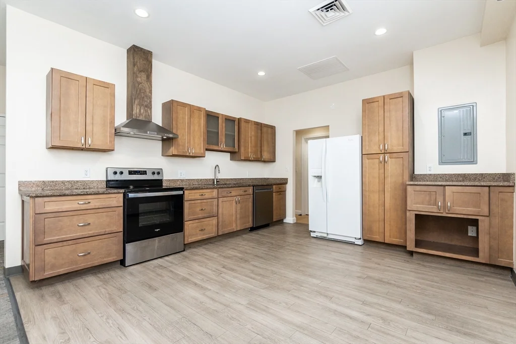 909 Hancock, Quincy Center