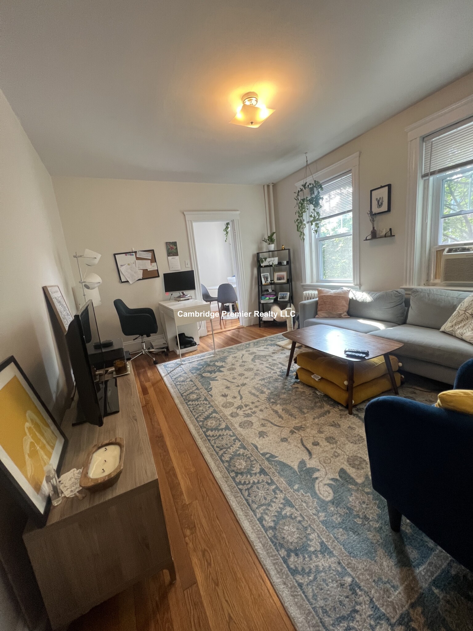 28 Langdon St, Neighborhood Nine