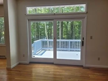 2399 Bay Rd, Sharon