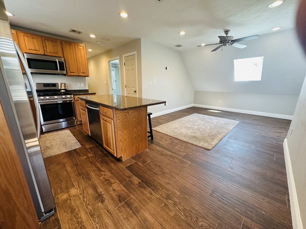 136 Wood St, Middleboro