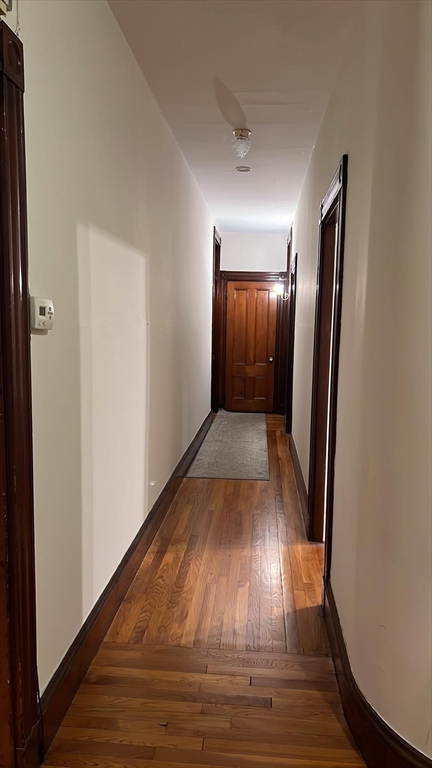 454 Green St, Riverside