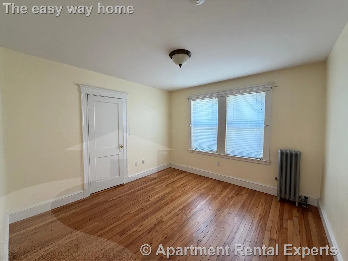 67 Fairfax St, Tufts