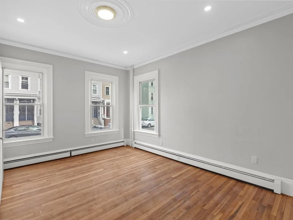 805 E Fifth St, South Boston