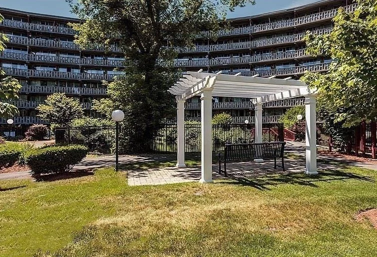 200 Swanton, Winchester