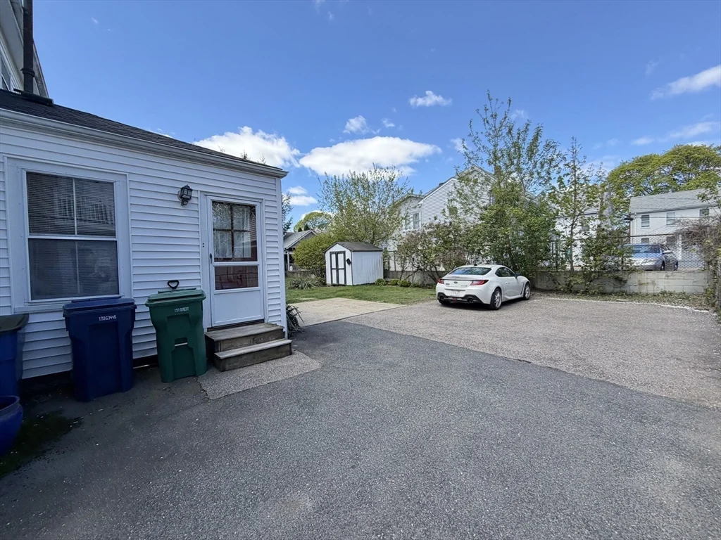 15 Clinton St, Newton