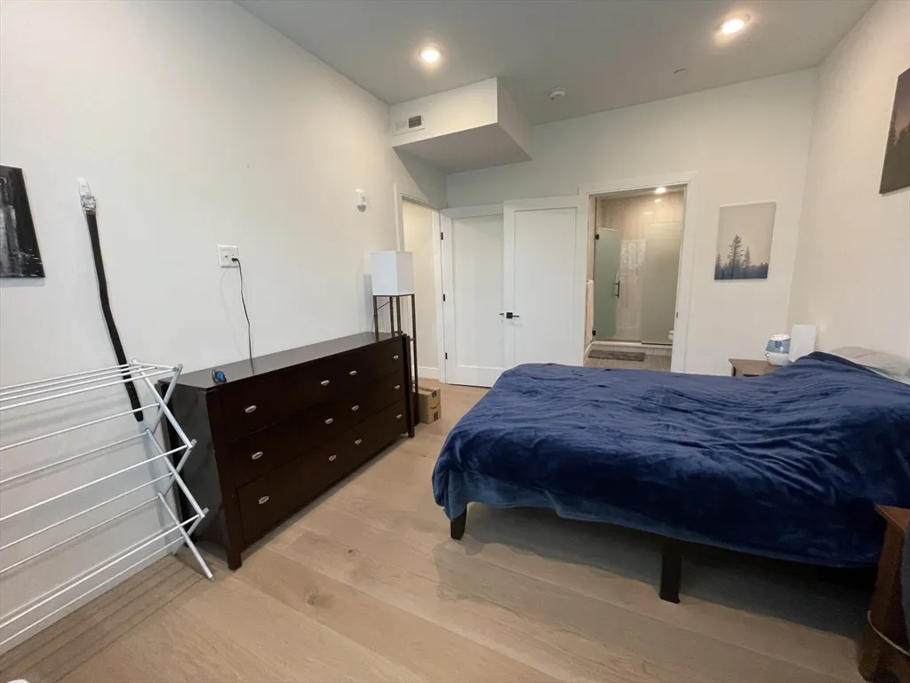 33 Ward St, South Boston