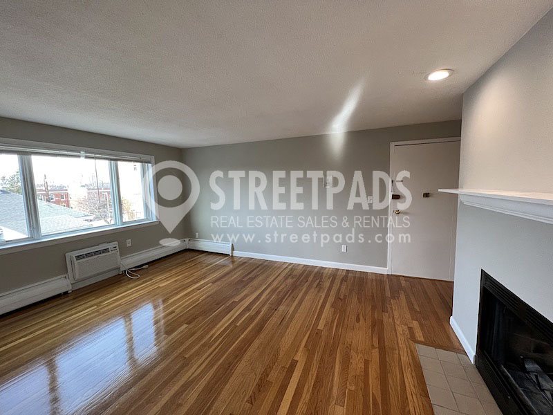 50 Evergreen St, Jamaica Plain