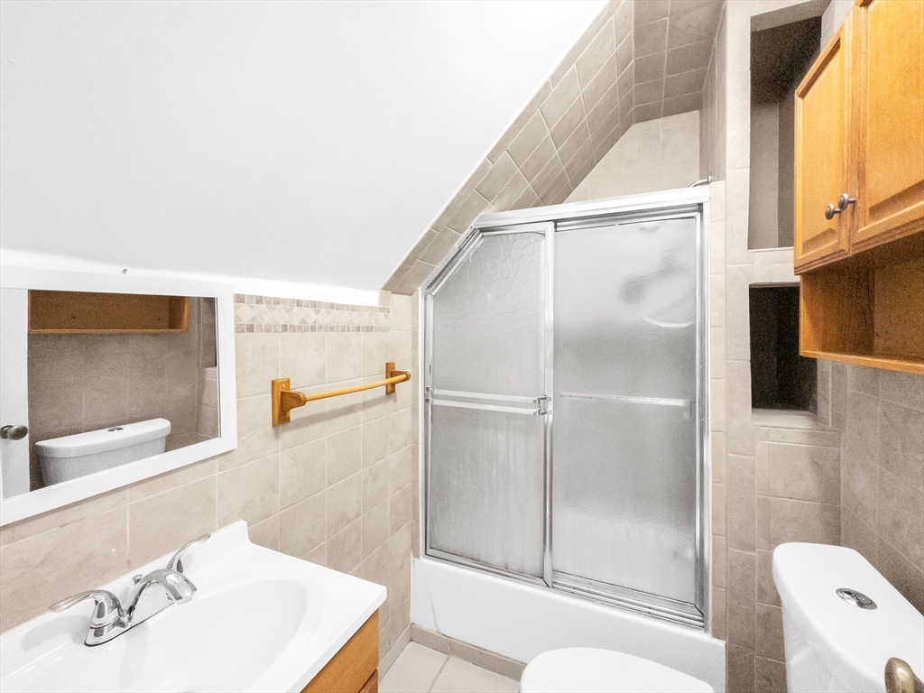 1 Belmore Ter, Jamaica Plain