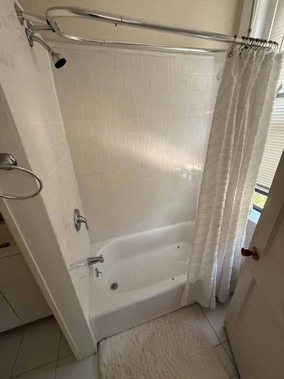 39 Hemenway St, Boston