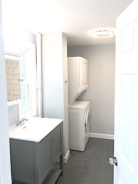 73 Newbury St, Teele Square