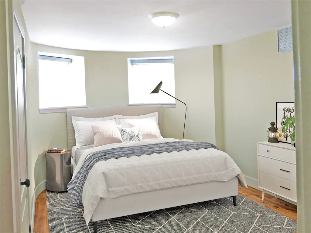 1805 Beacon, Brookline