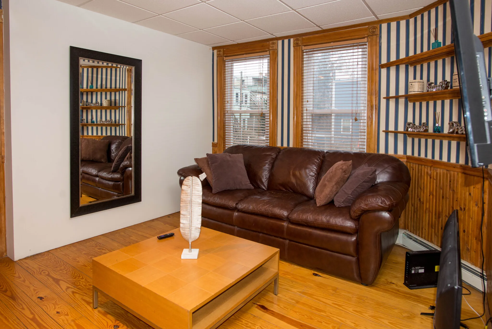 132 Bremen St, East Boston