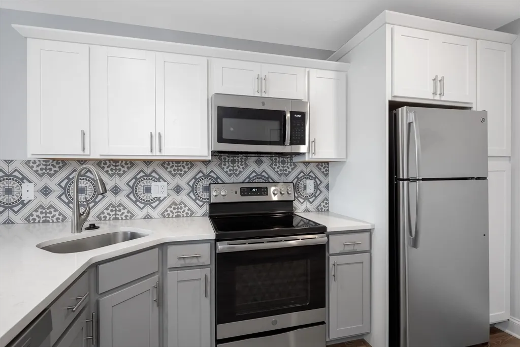 101 California Ave, Quincy