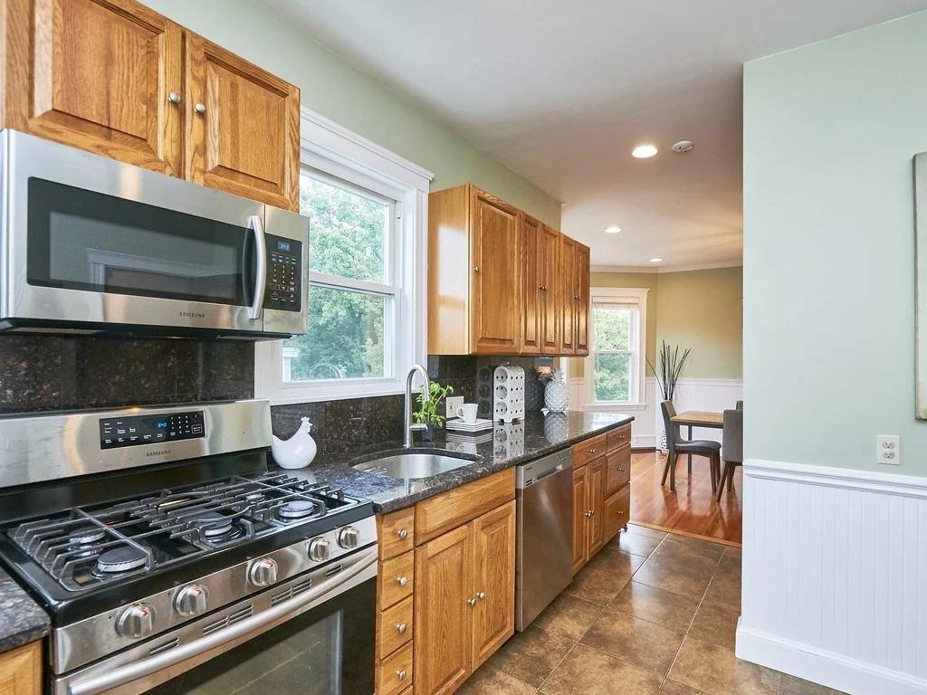 12 White Ave, Chestnut Hill