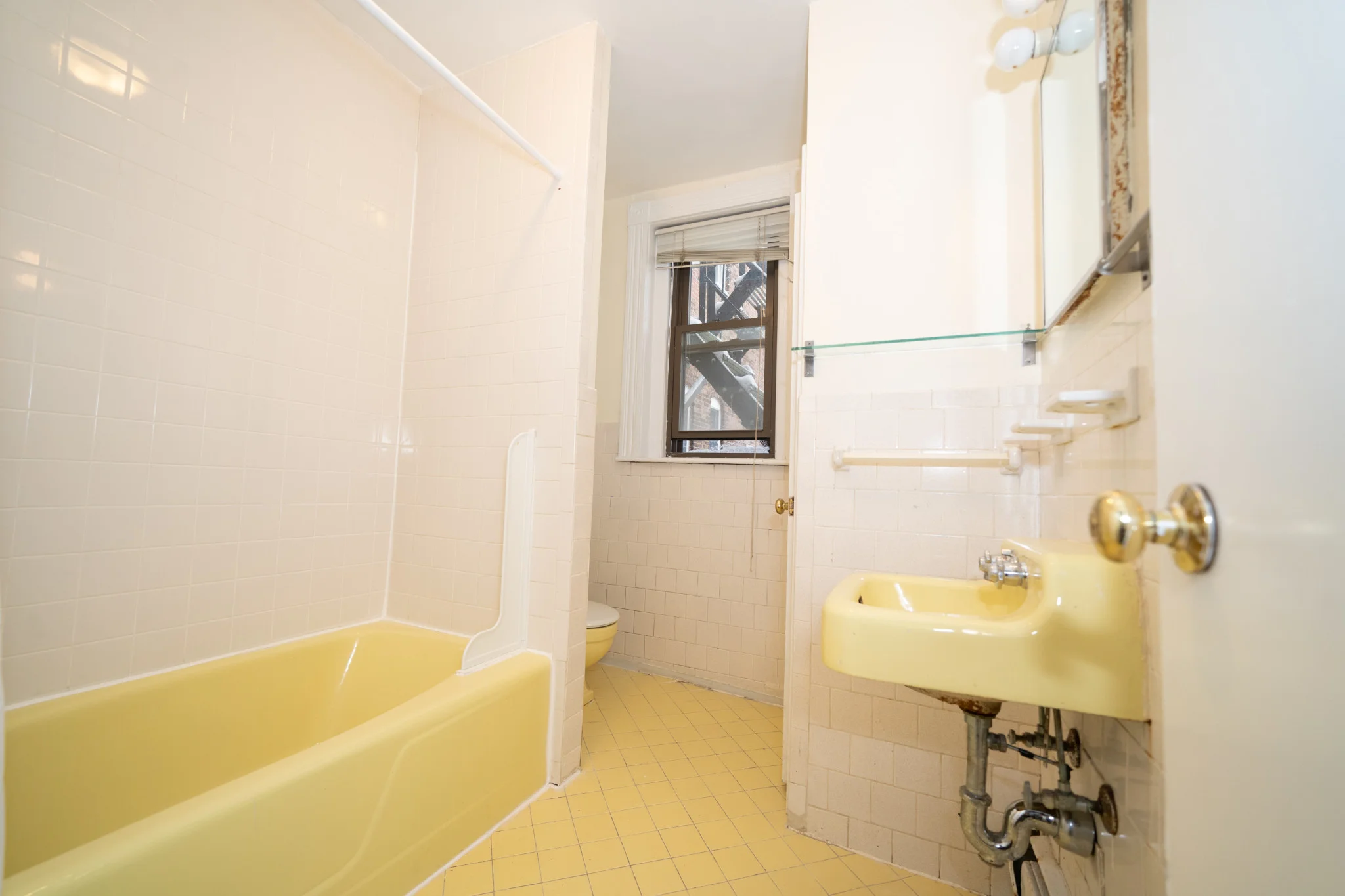 1728 Beacon St, Brookline