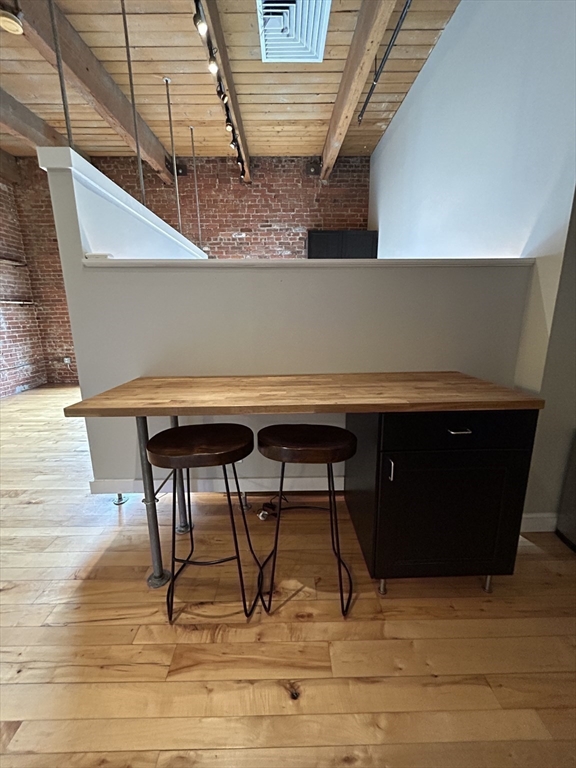 21 Wormwood St, Seaport District