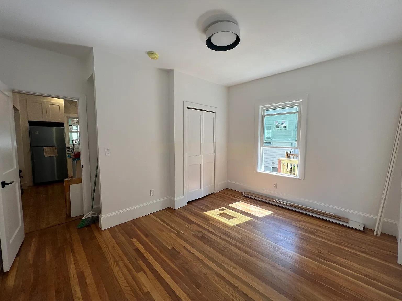 55 Lowell St, Spring Hill