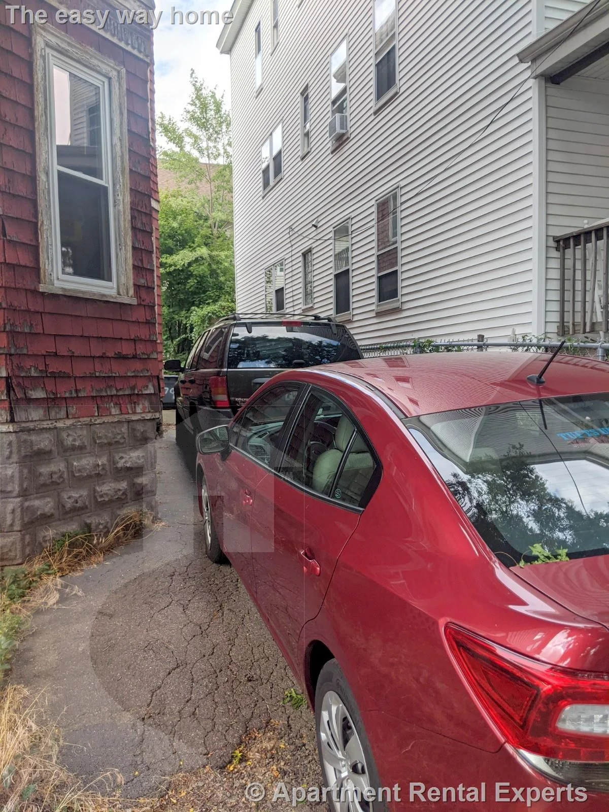 79 Conwell Ave, Tufts