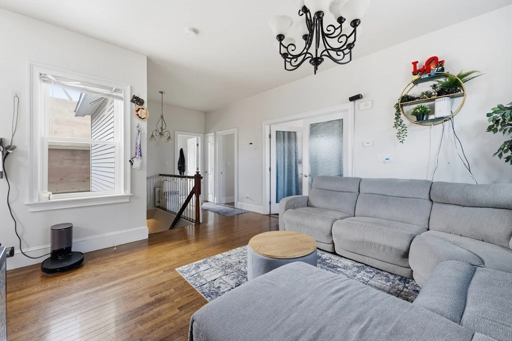 57 Wyoming, Forestdale