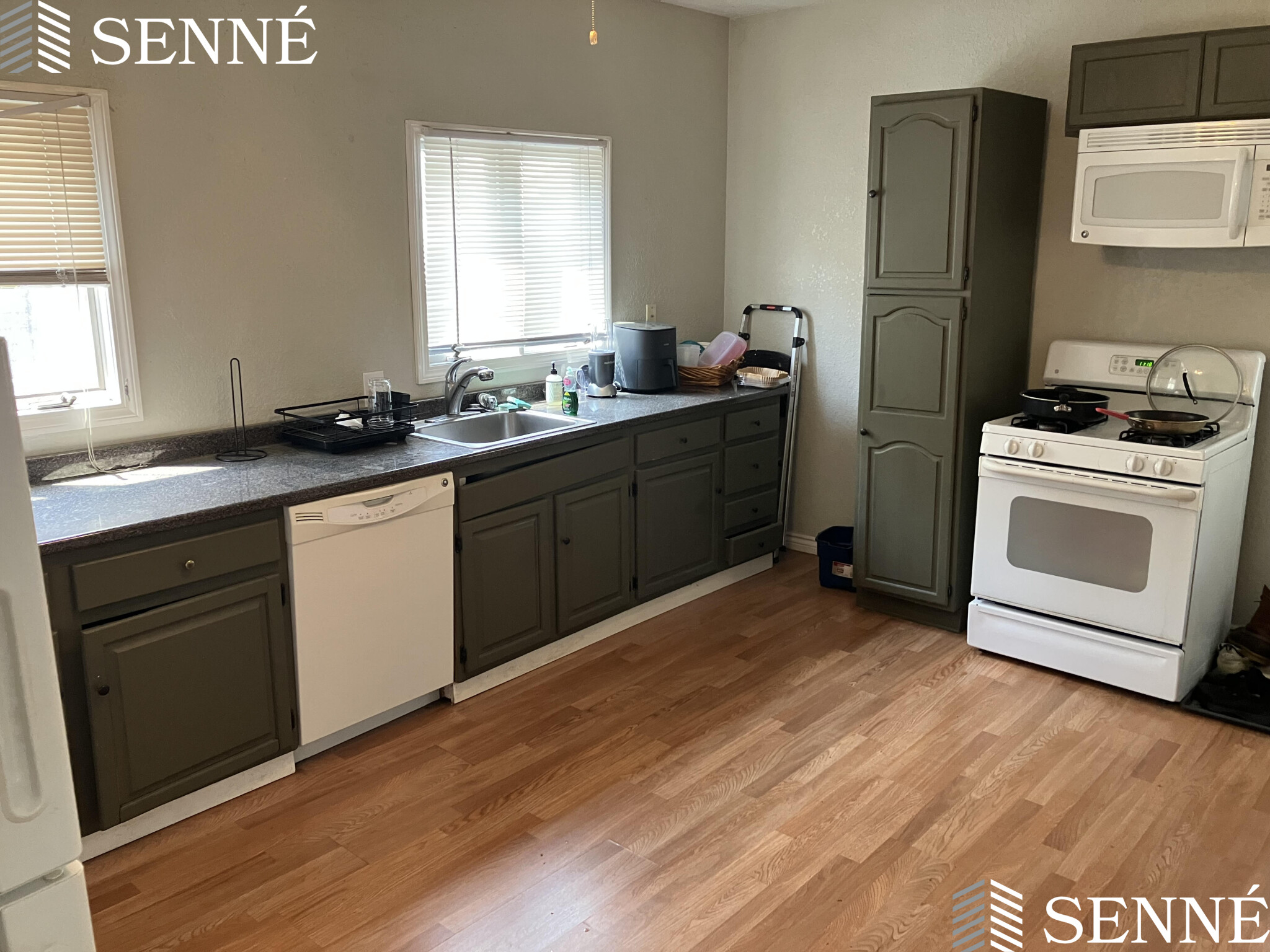 50 Bromfield Rd, Tufts