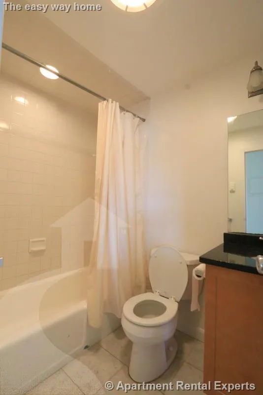 70 Park St, Ward Two