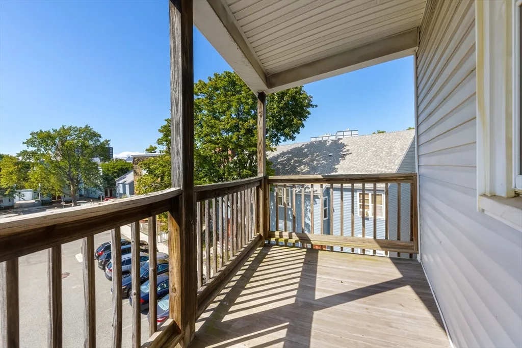 237 Webster Ave, Wellington-Harrington