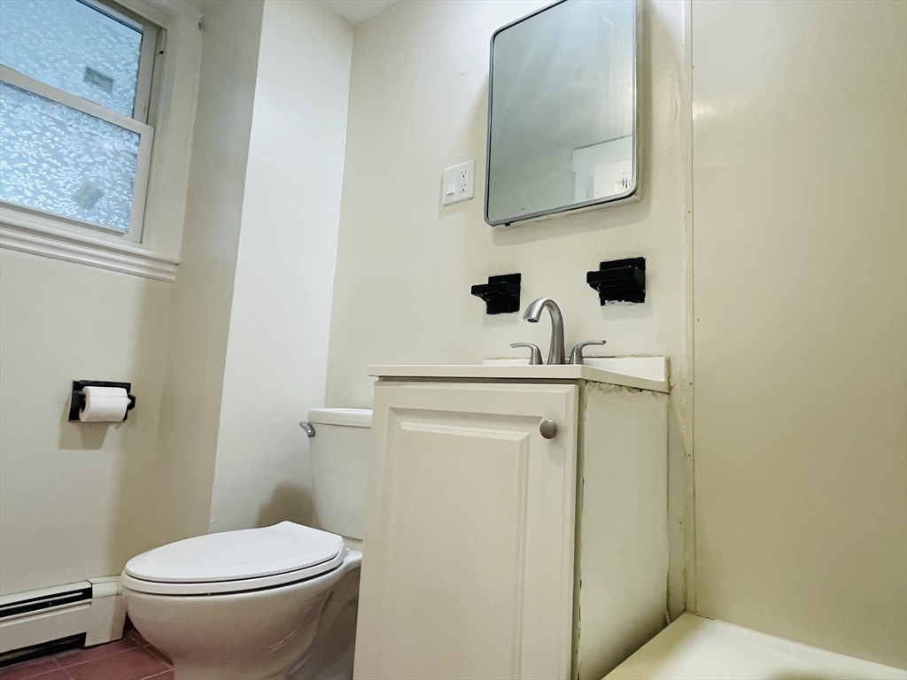 144 School St, Waltham