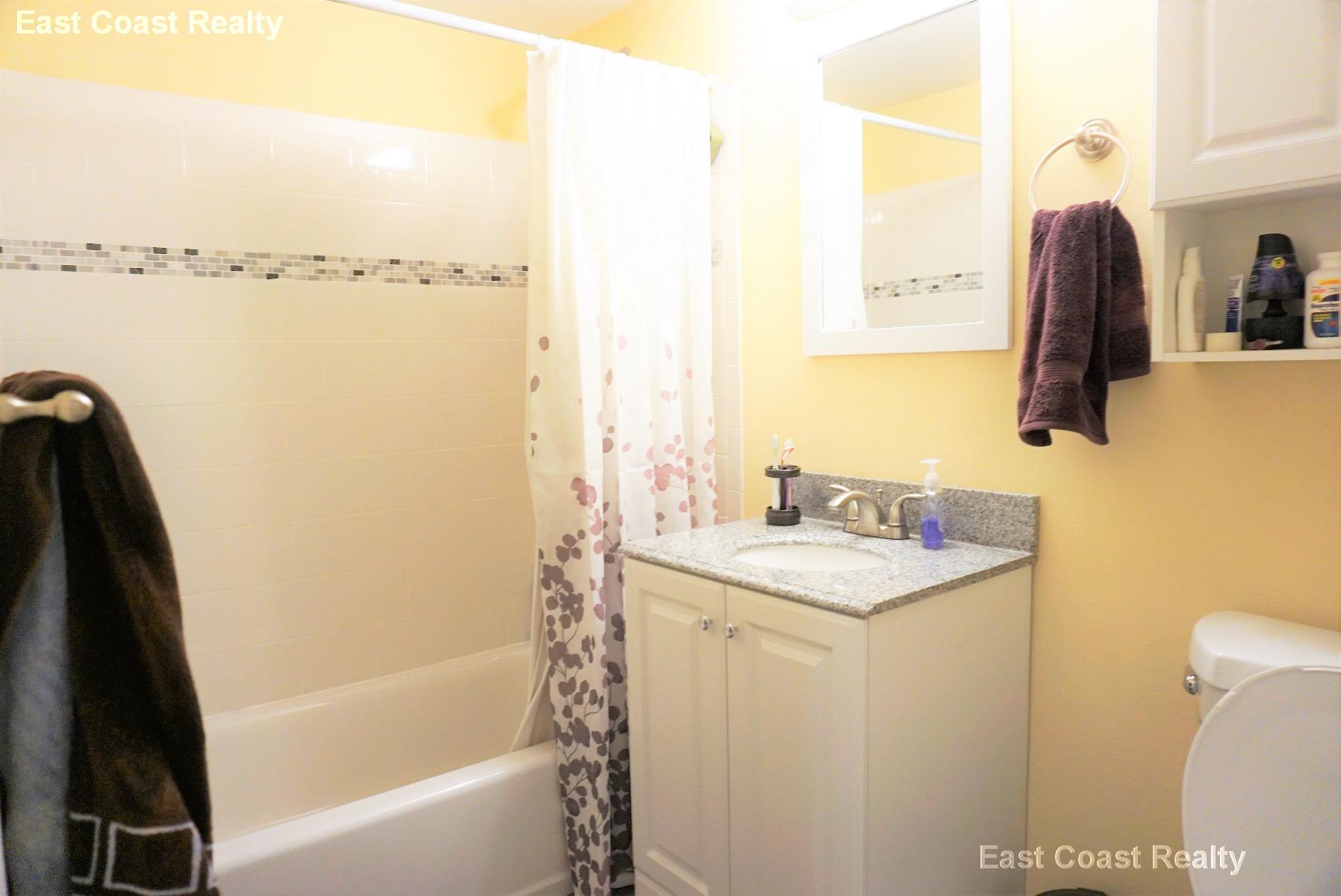 40 Park St, Newton Corner