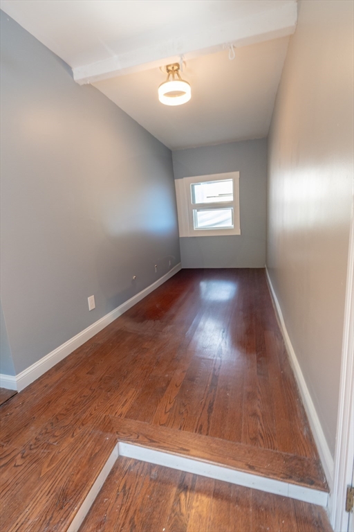 28 Harding Ter, Dedham