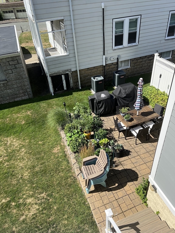 51 Linwood St, Medford