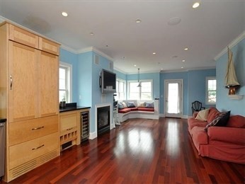 192 Walnut St, Dorchester