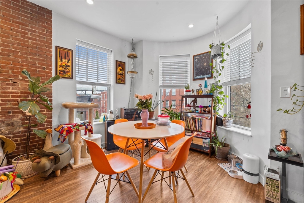 103 Broadway, Chelsea