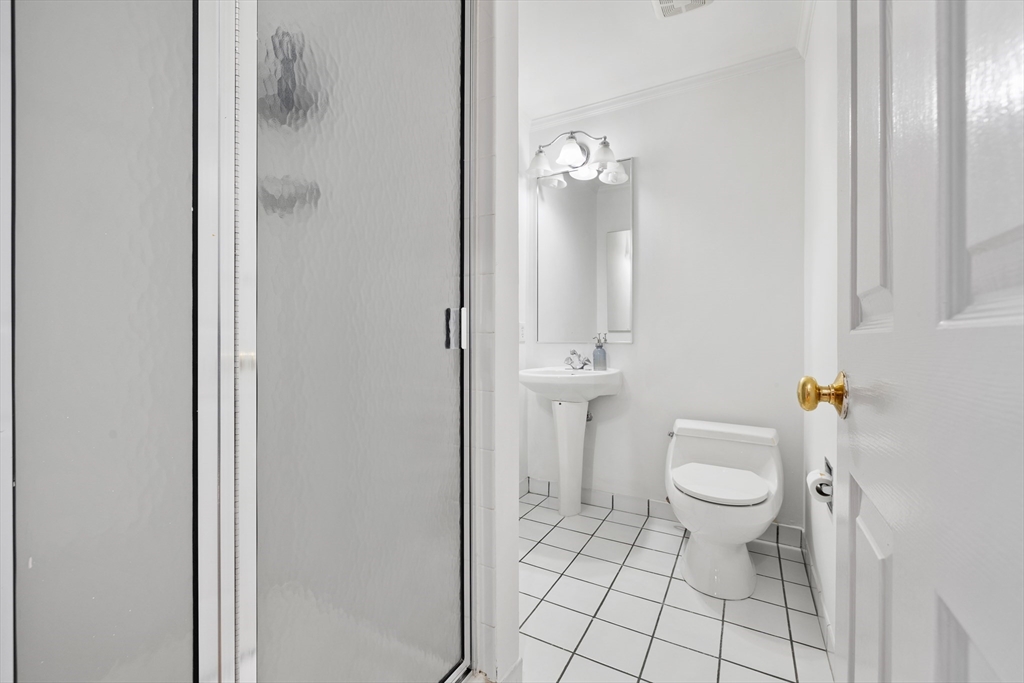 416 Marlborough St, Back Bay