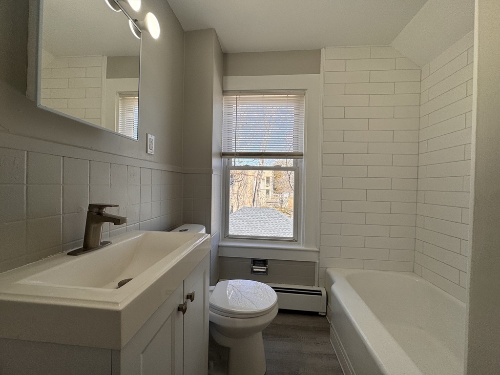 1 High St, Middleboro