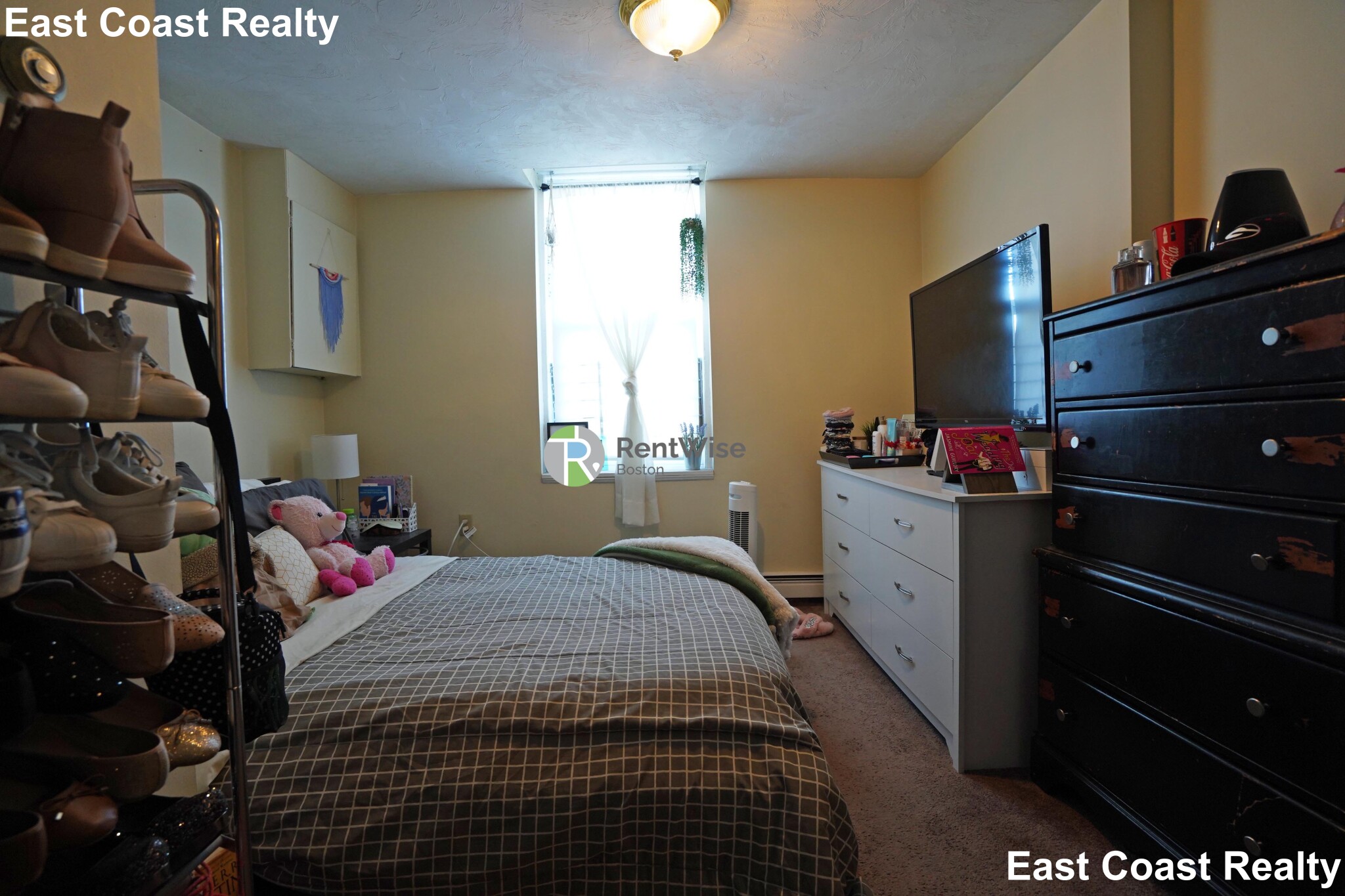 41 Chestnut Hill Ave, Brighton