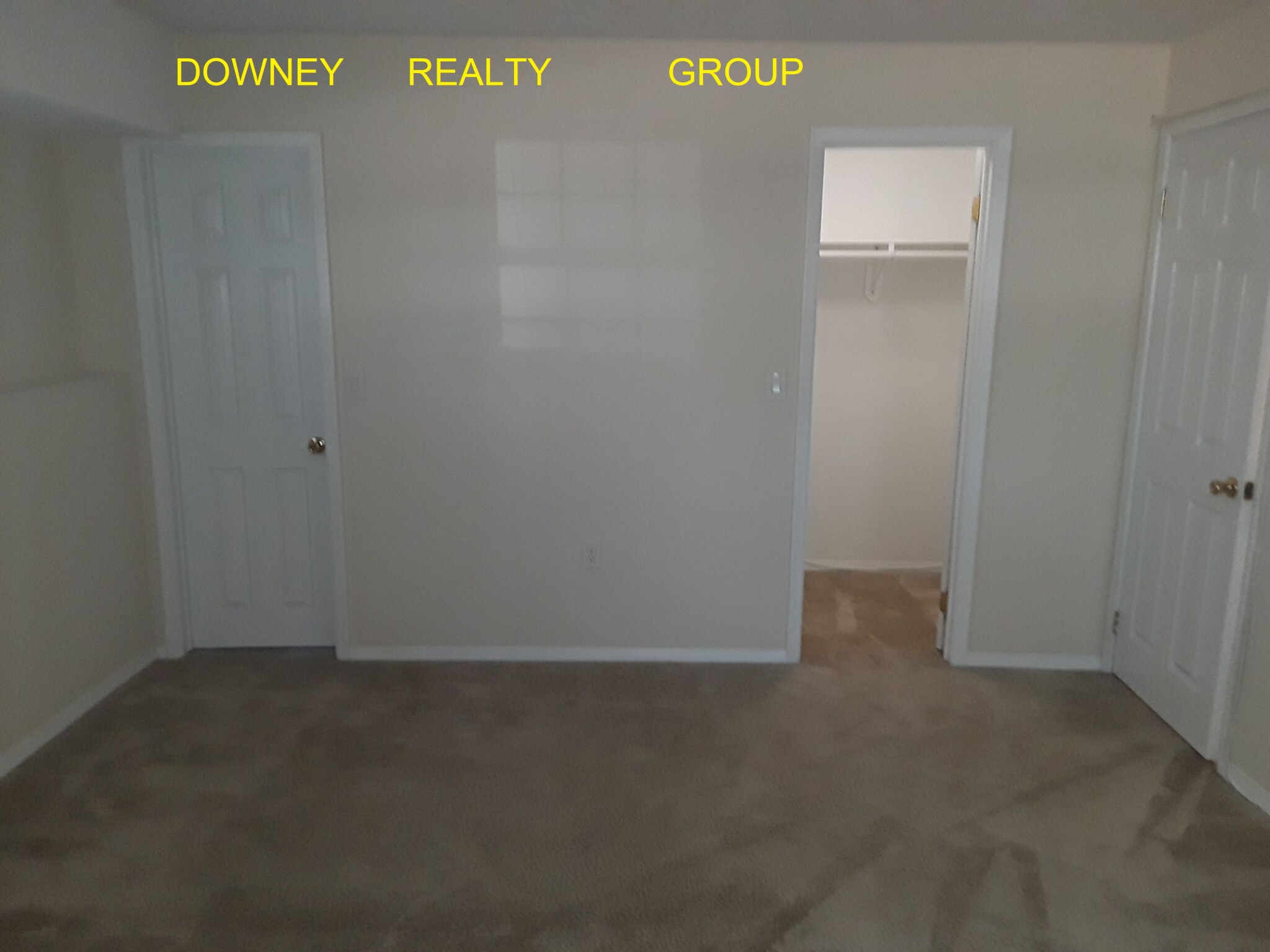 126 Plymouth Dr, Norwood