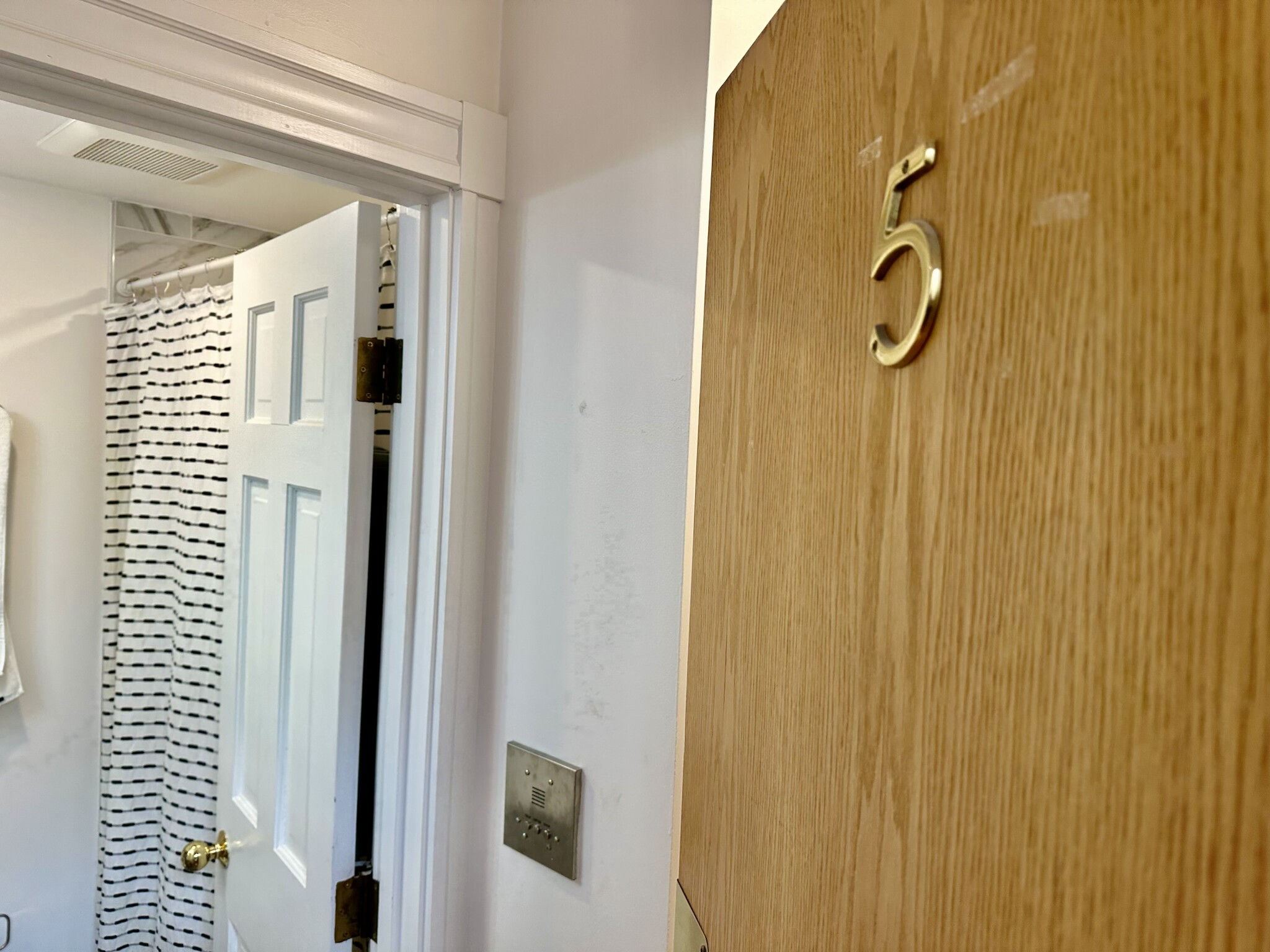 90 West Cedar St, Beacon Hill