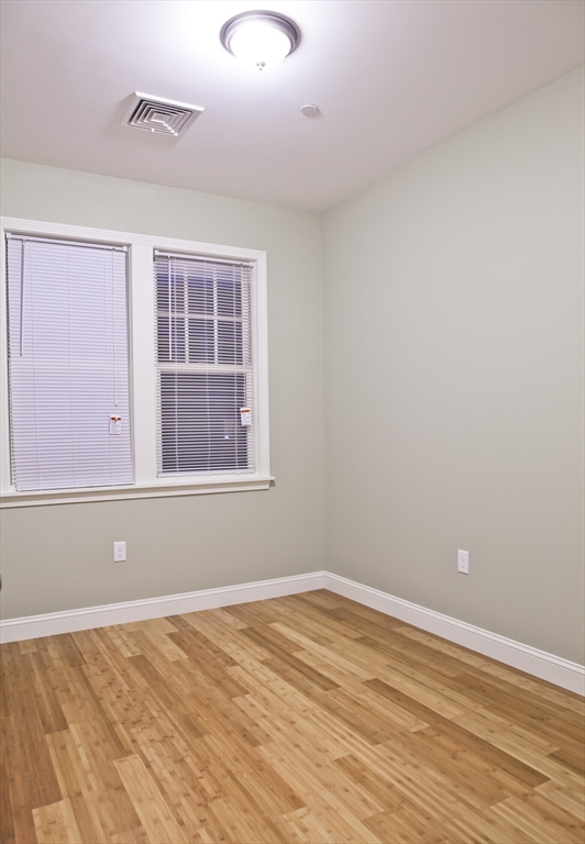 195 West 3rd St, South Boston