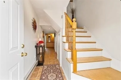 13 Circuit Ln, Watertown