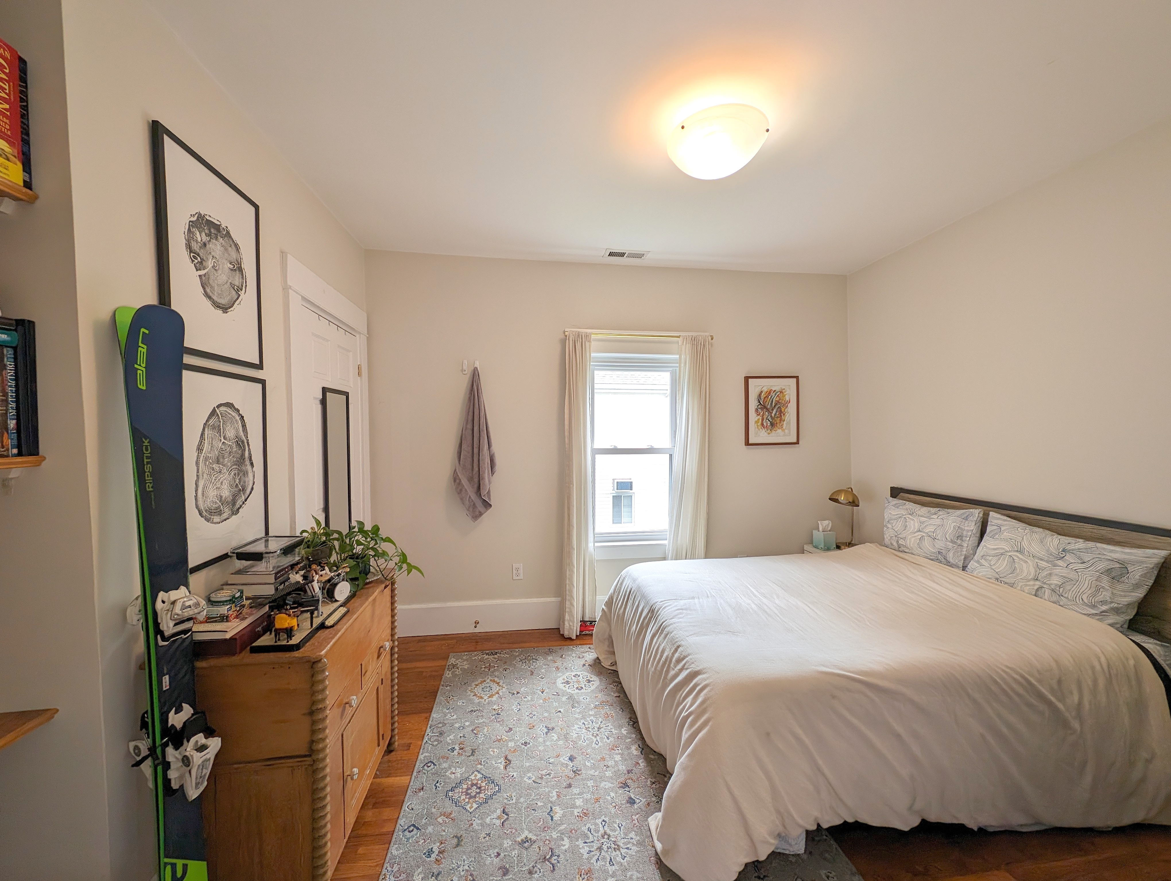 65 Medford St, South Medford