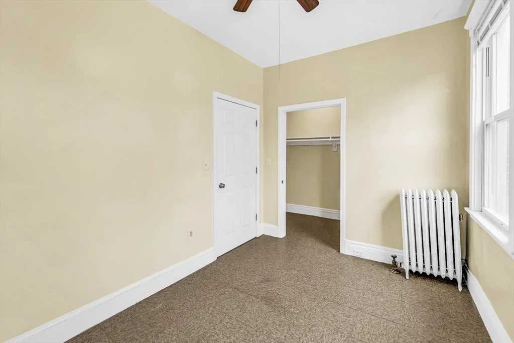86 Winthrop St, Roxbury