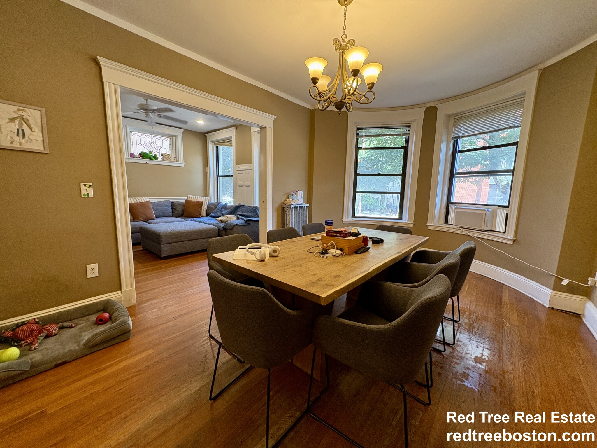 184 Saint Paul St, Coolidge Corner