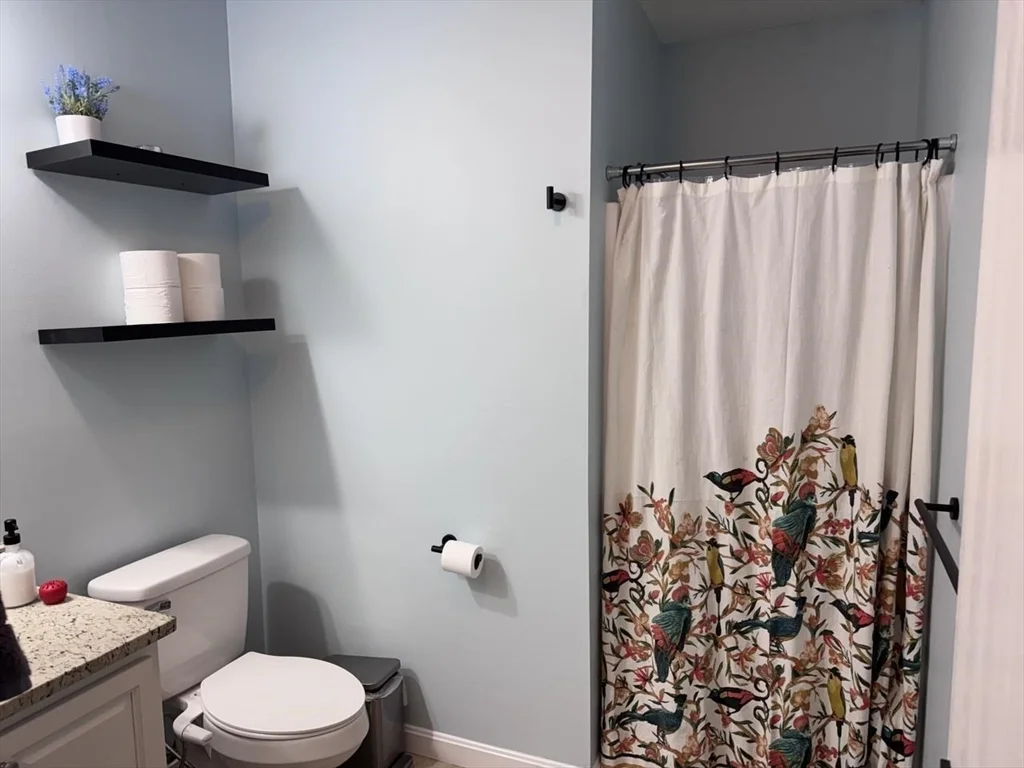 30 E Bluff Rd, Ashland