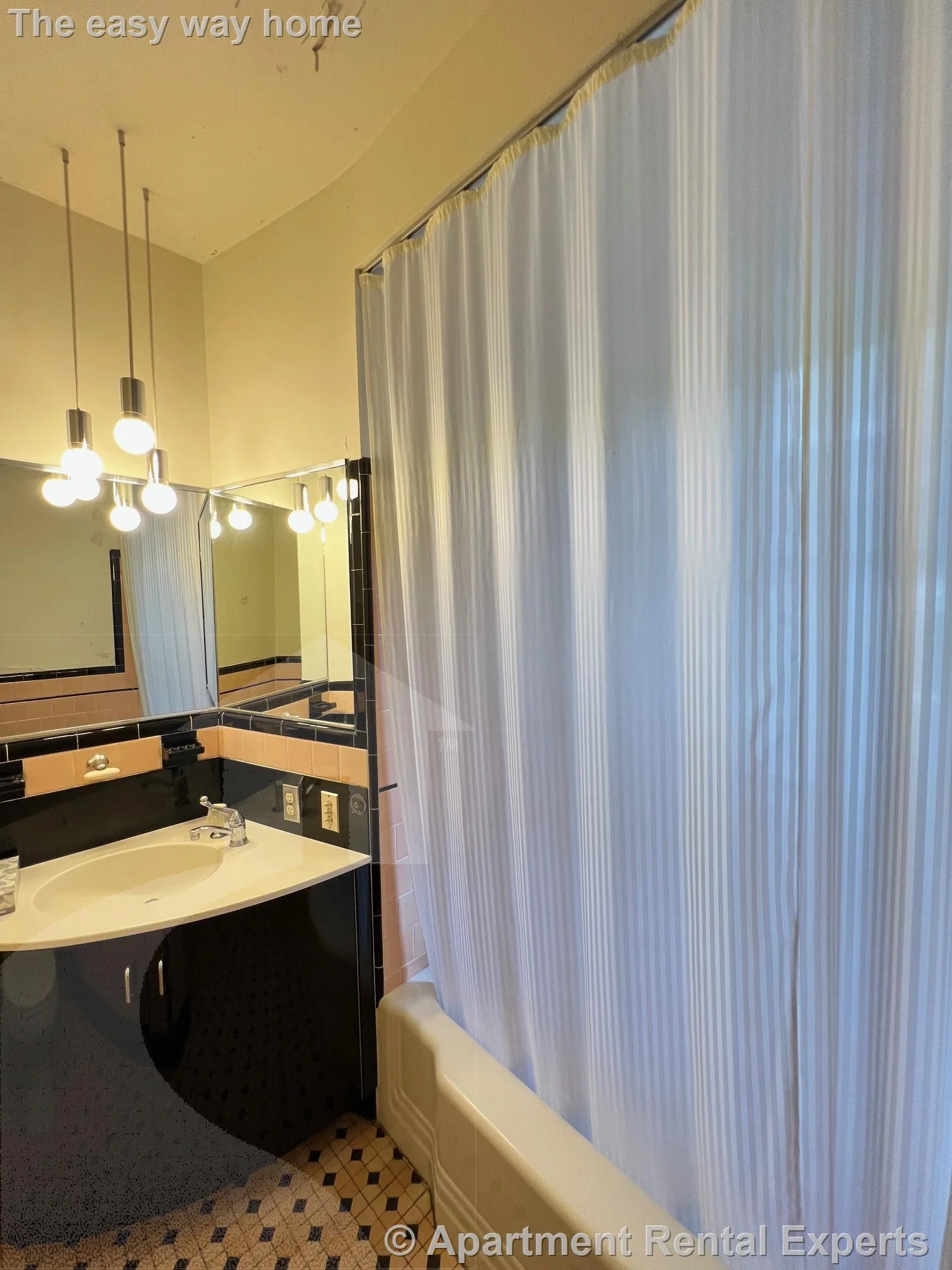 10 Packard Ave, Tufts