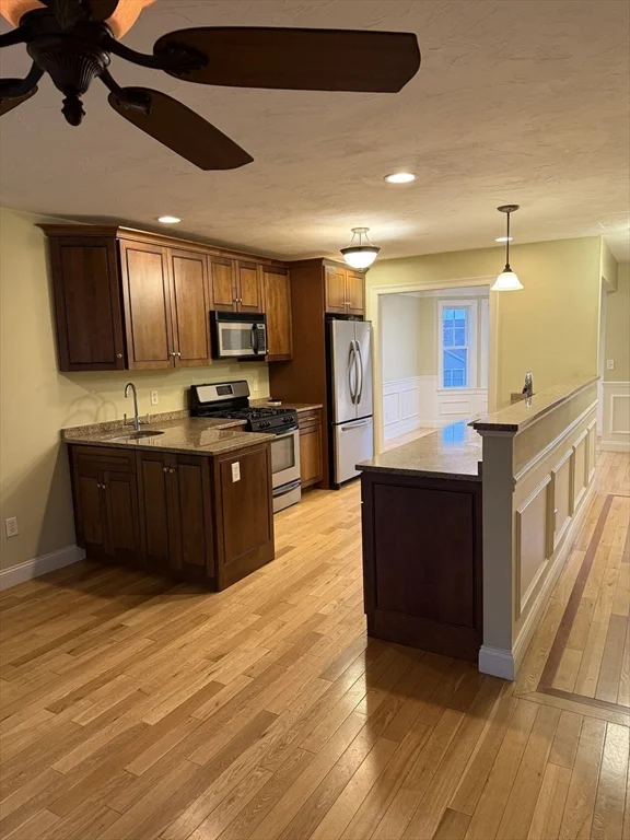 30 Johnson St, Worcester