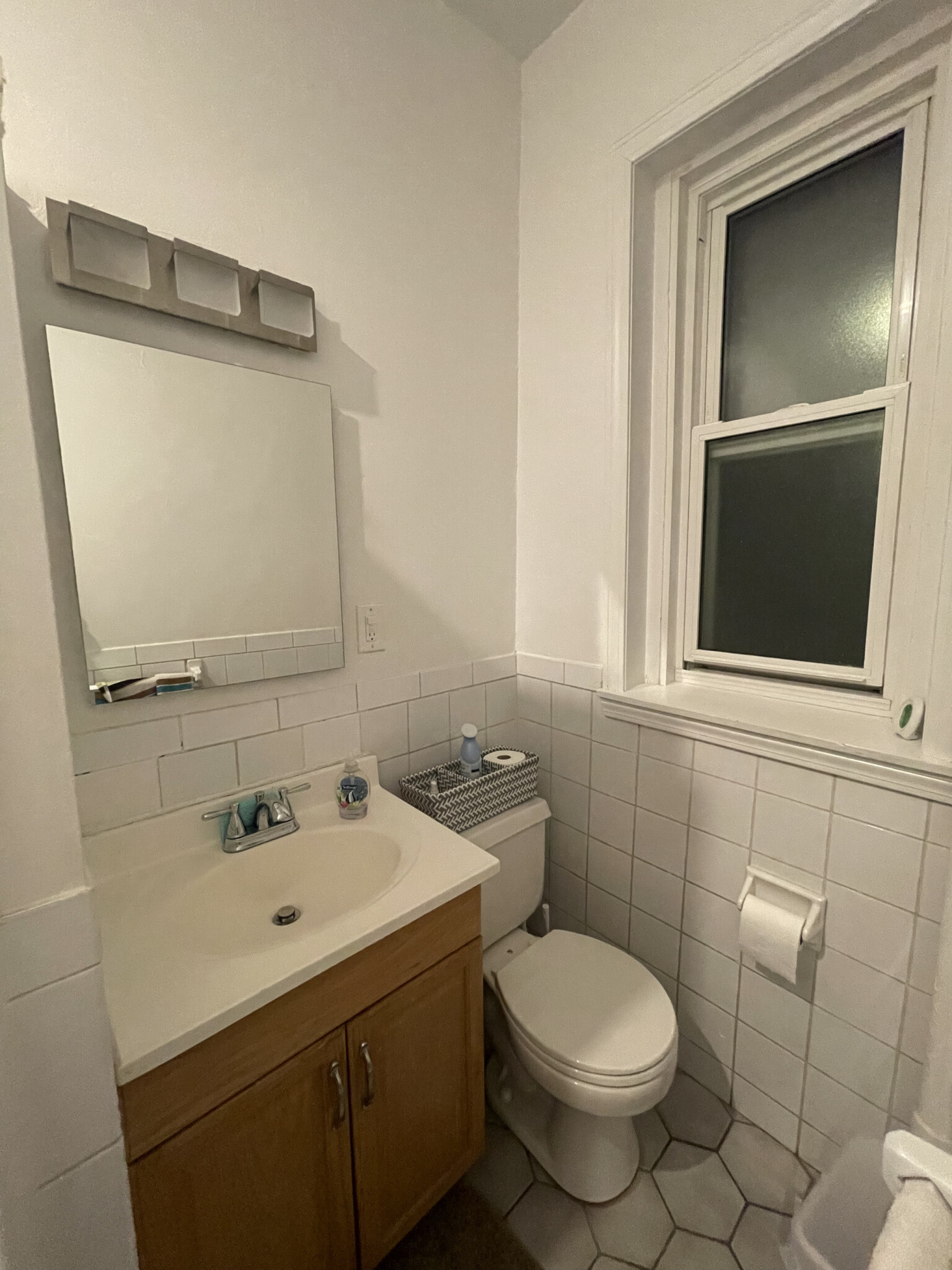 17 Aberdeen St, Fenway