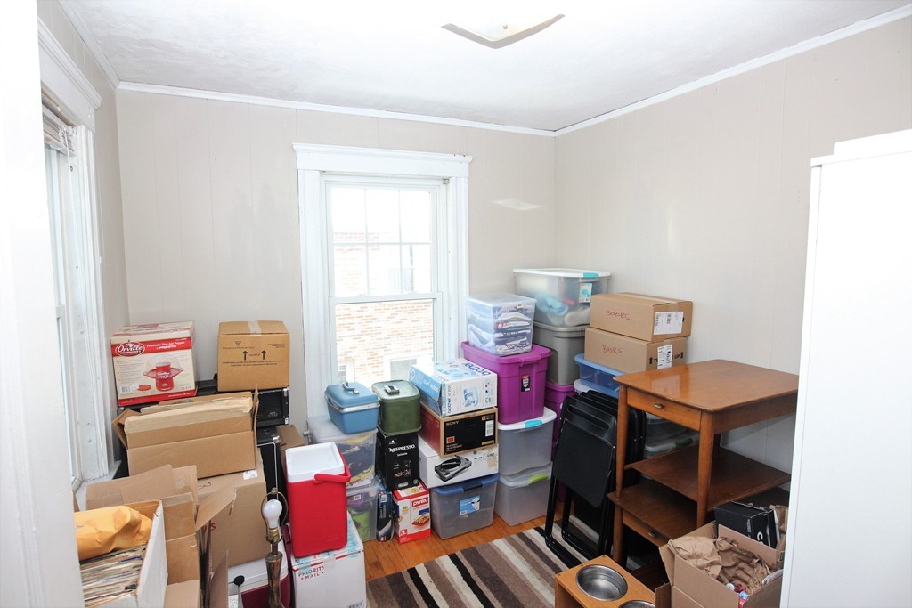 168 Faneuil St, Brighton